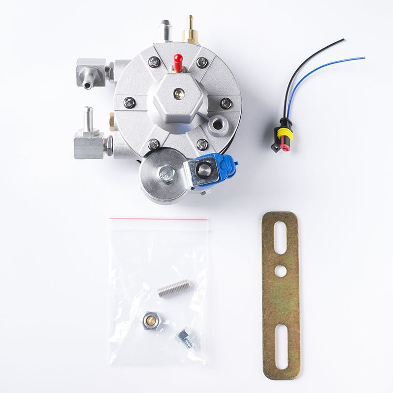 Veeldatud naftagaasi reduktor